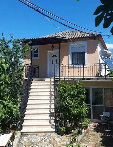 Simos Apartment